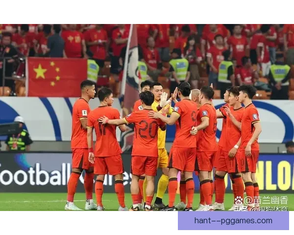世界杯官方播客系列全新启航 探索赛场背后故事与精彩时刻