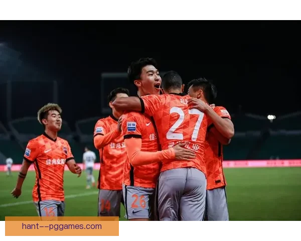 孙兴慜在亚洲区预选赛中梅开二度 助力韩国队大胜对手展现超强实力